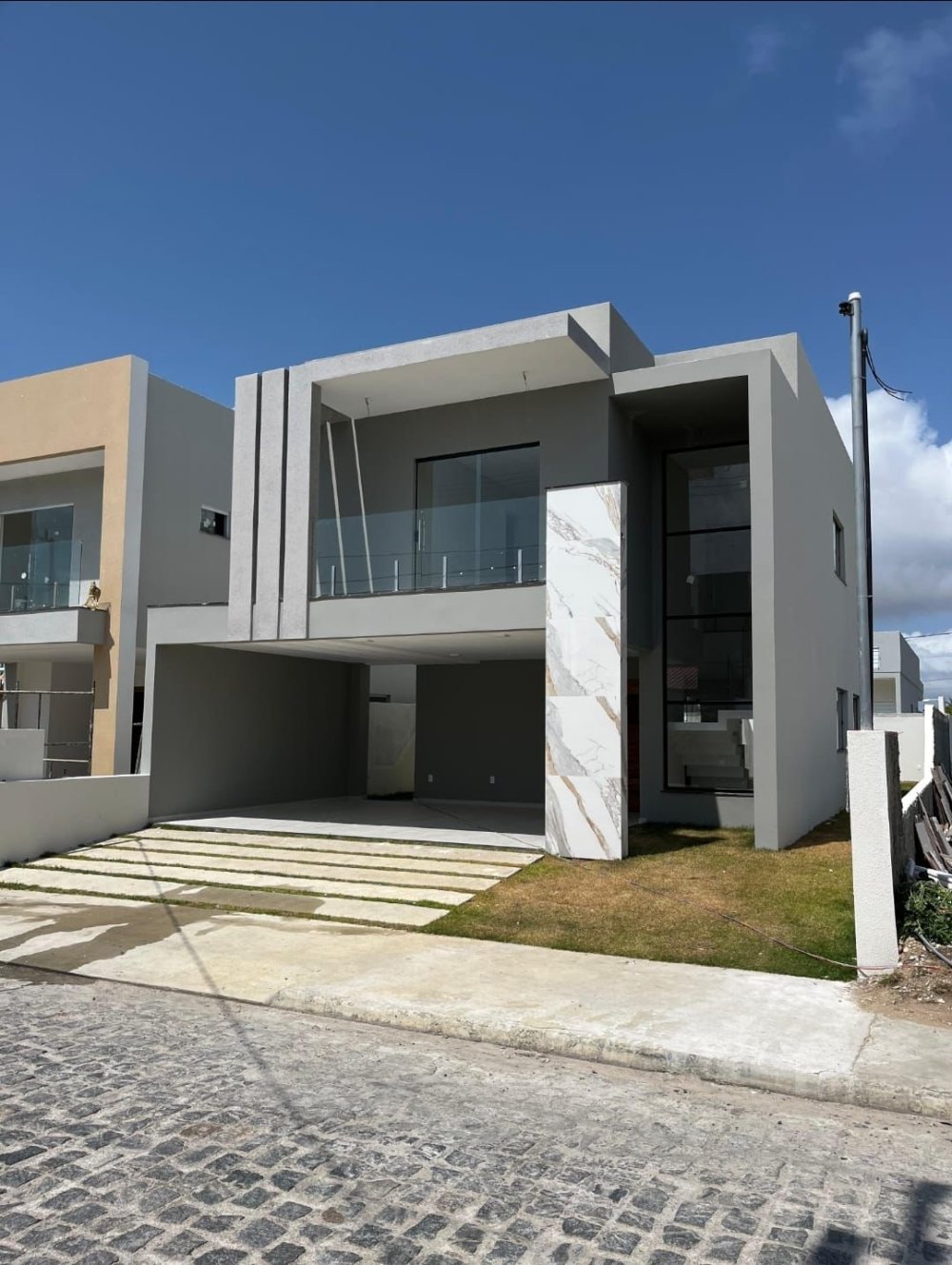 Casa em Condomínio - Venda - Zona de Expansão (olhos D'agua) - Barra dos Coqueiros - SE