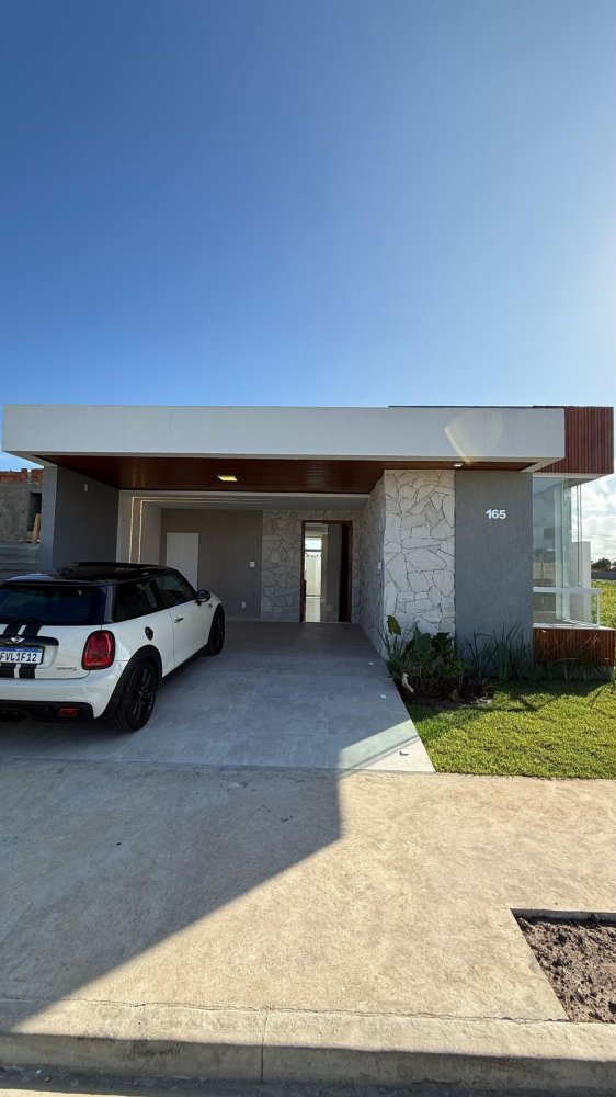 Casa em Condomínio - Venda - Zona de Expansão (olhos D'agua) - Barra dos Coqueiros - SE