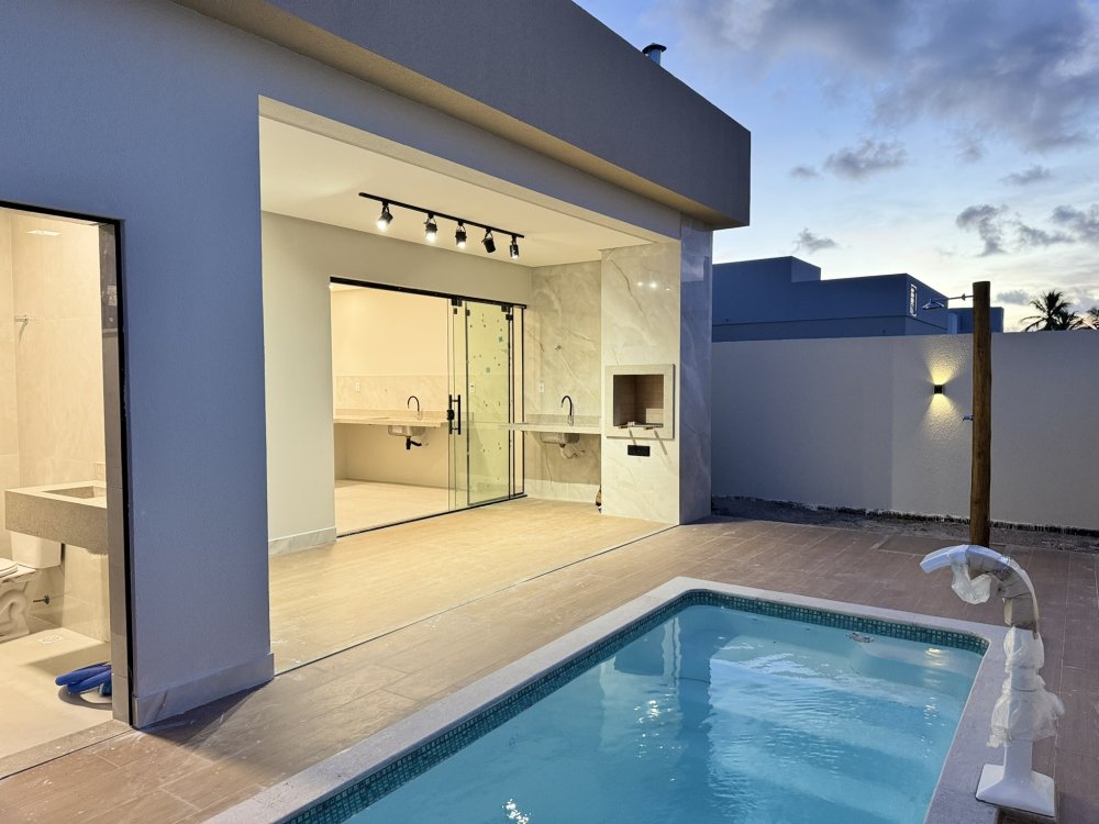 Casa em Condomínio - Venda - Zona de Expansão (olhos D'agua) - Barra dos Coqueiros - SE